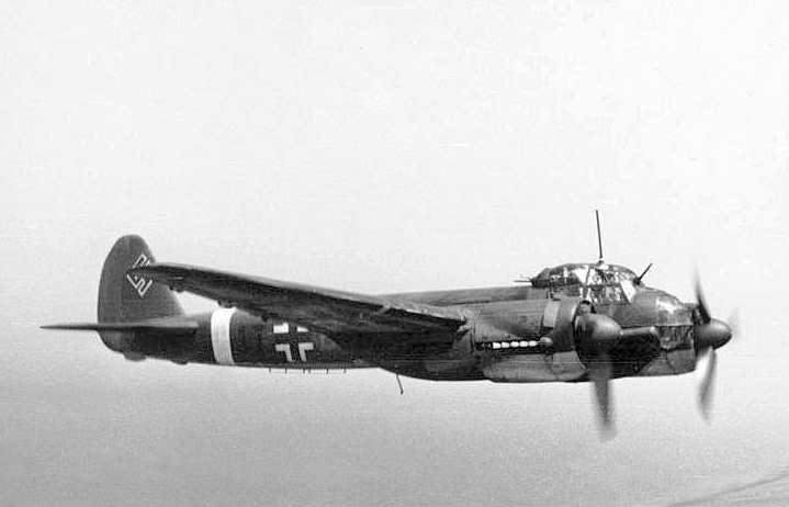 Night Fighters: Pesawat Tempur Malam Zaman PDII