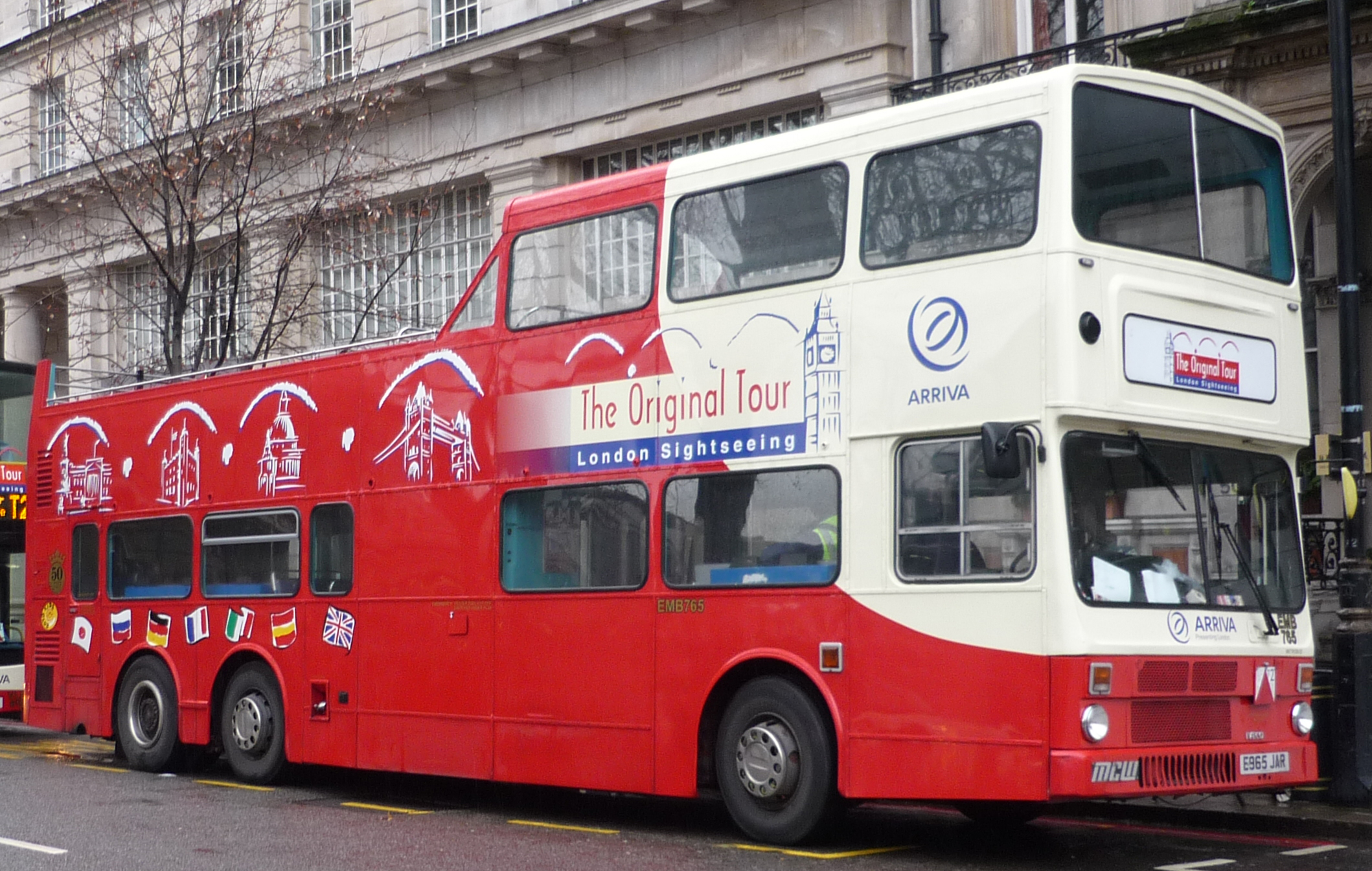 Jokowi: Bus tingkat wisata di Jakarta lebih bagus dari London