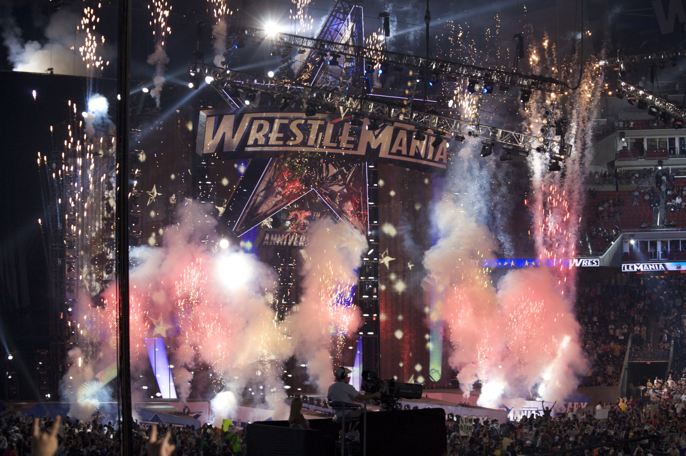 :. ♫ Heboh Wrestlemania Sampai ke Tanah Air ♫ .: