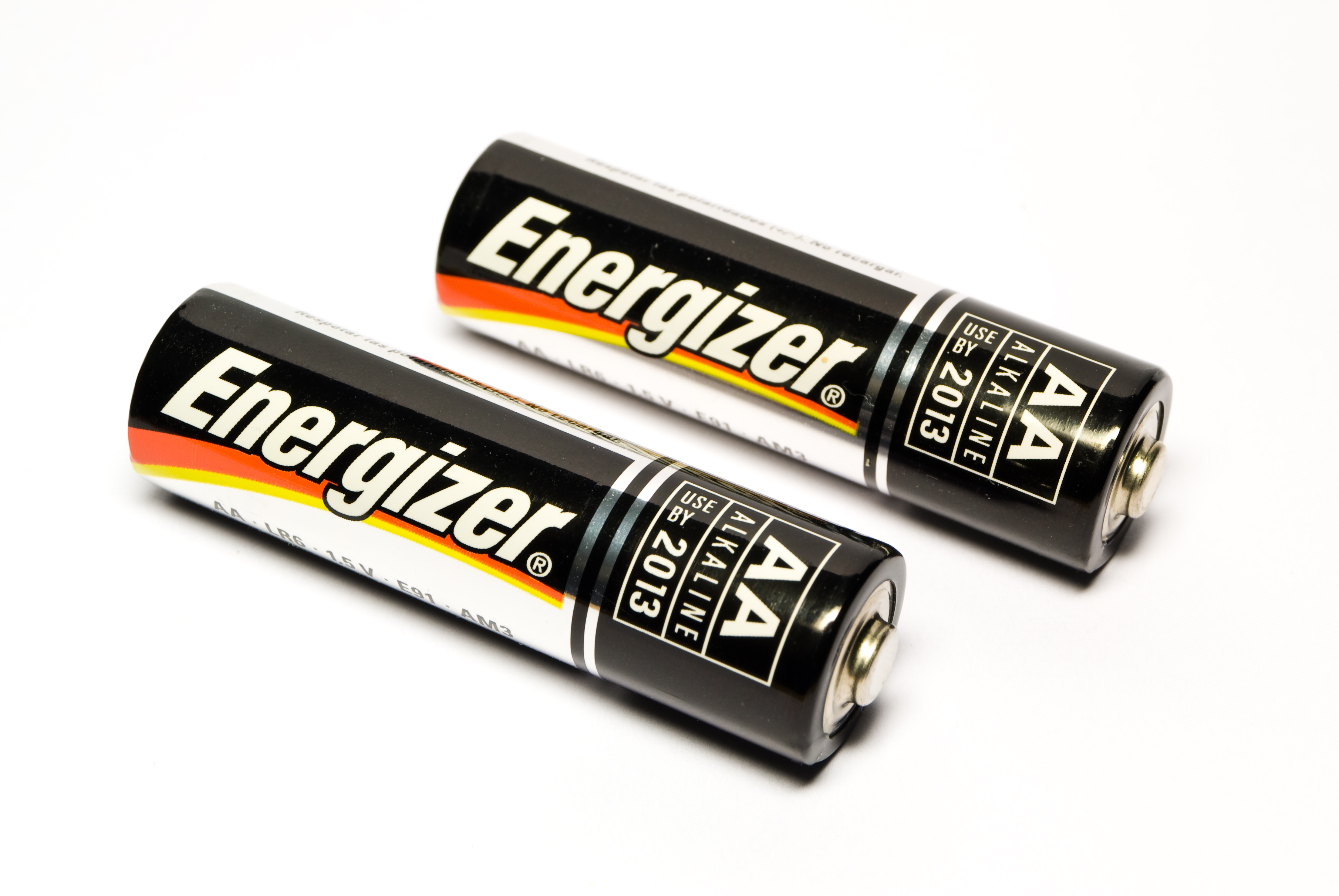 Aa battery. Батарейка. Батарейки фото. Батарейка AA. Маленькие пальчиковые батарейки.
