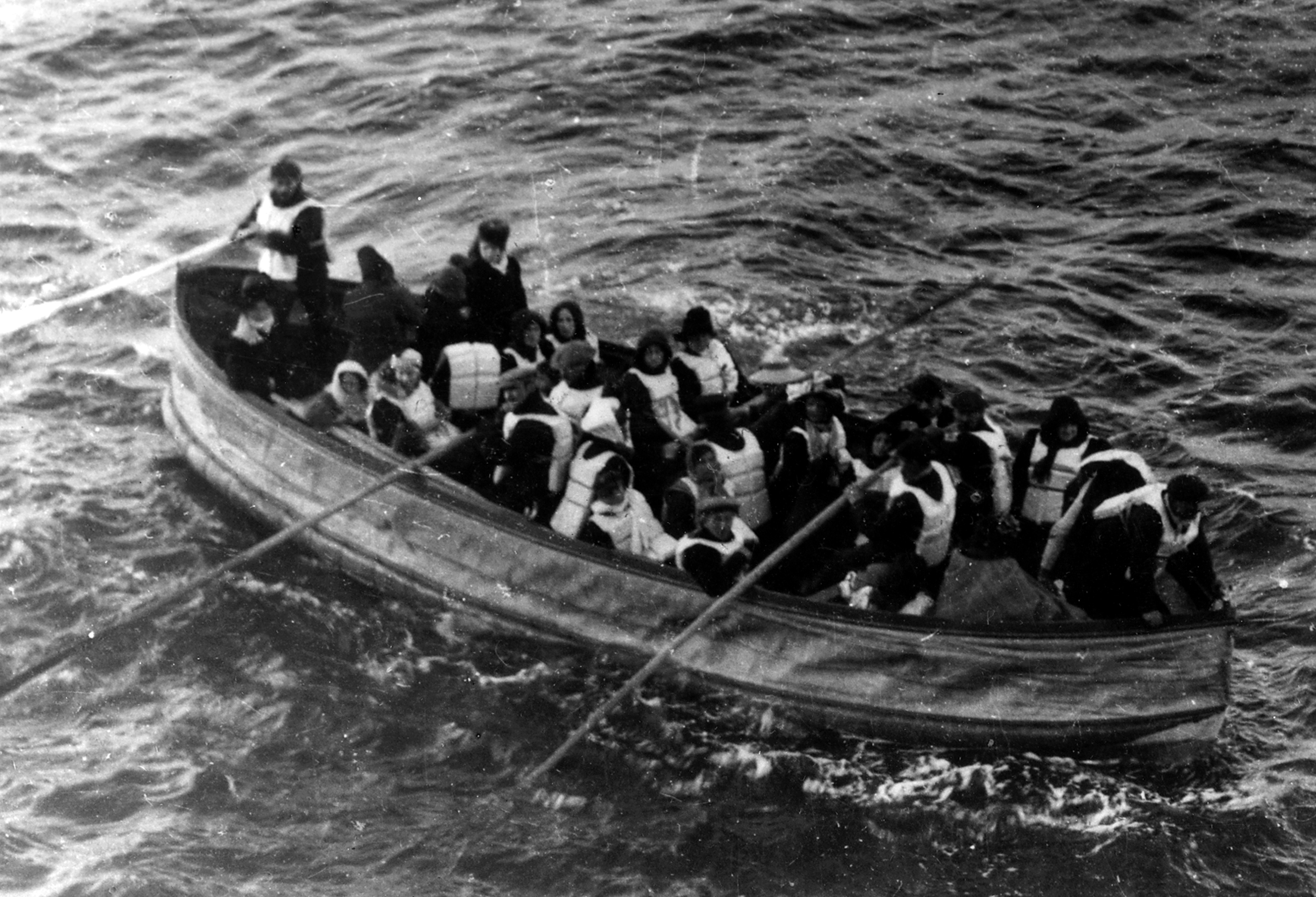 Terkuak! Korban Titanic Selamat Karena Menyuap