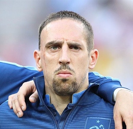 Promo Sponsor Bayern Munich, Ribery Tolak Pegang Bir