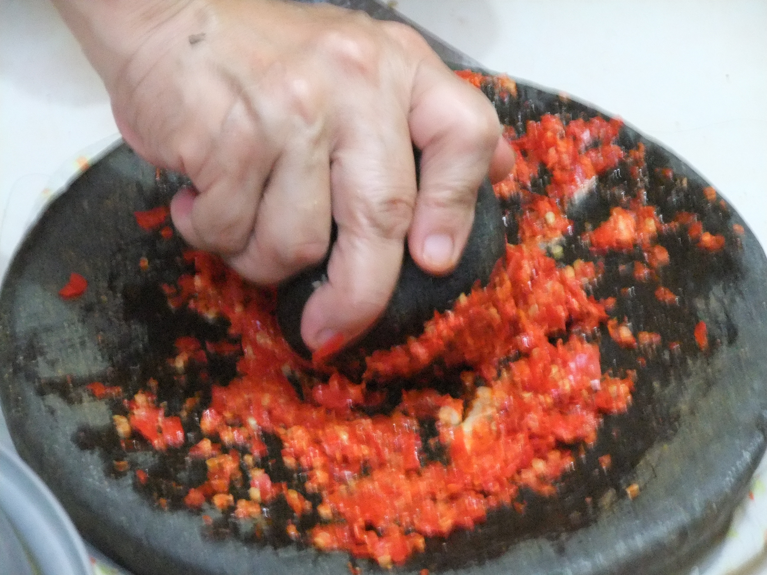 Ahok ngaku 'cabe-cabean' sulit diberantas di Jakarta