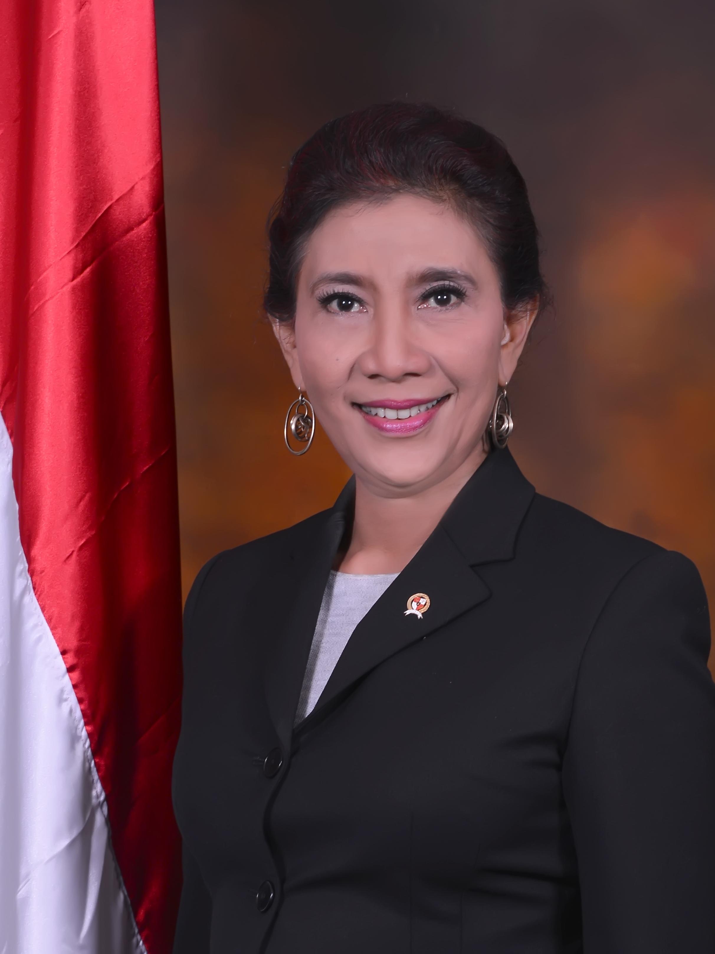 Susi Pudjiastuti - Sosok Inspiratif Pengusaha yang Menjadi Menteri
