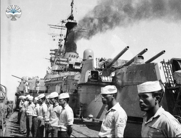 Sejarah KRI Irian - Kapal Perang Terbesar yang Pernah Dimiliki Indonesia