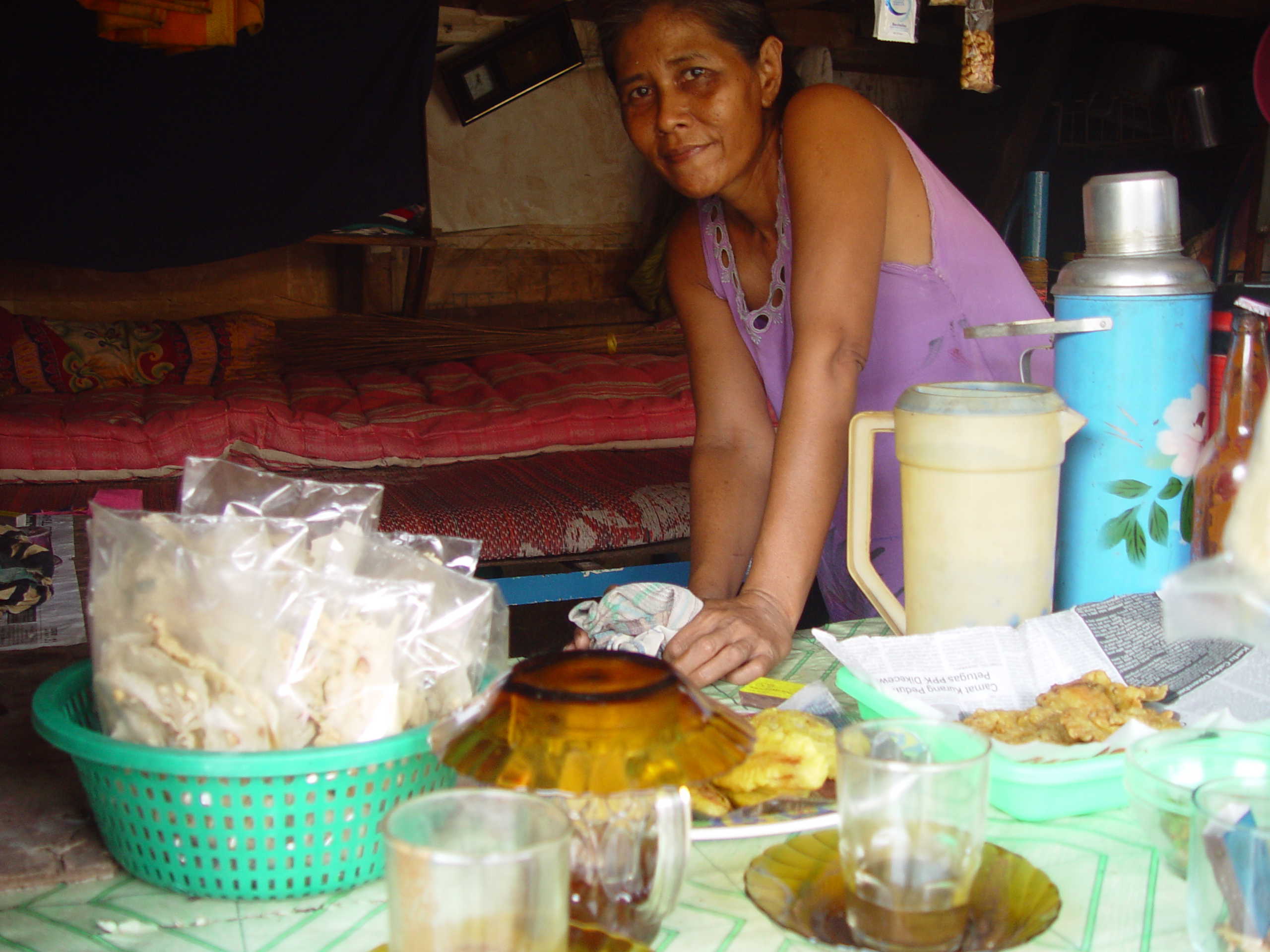 Bicara Tentang Indonesia, Berikut Kelebihan Warung Kopi