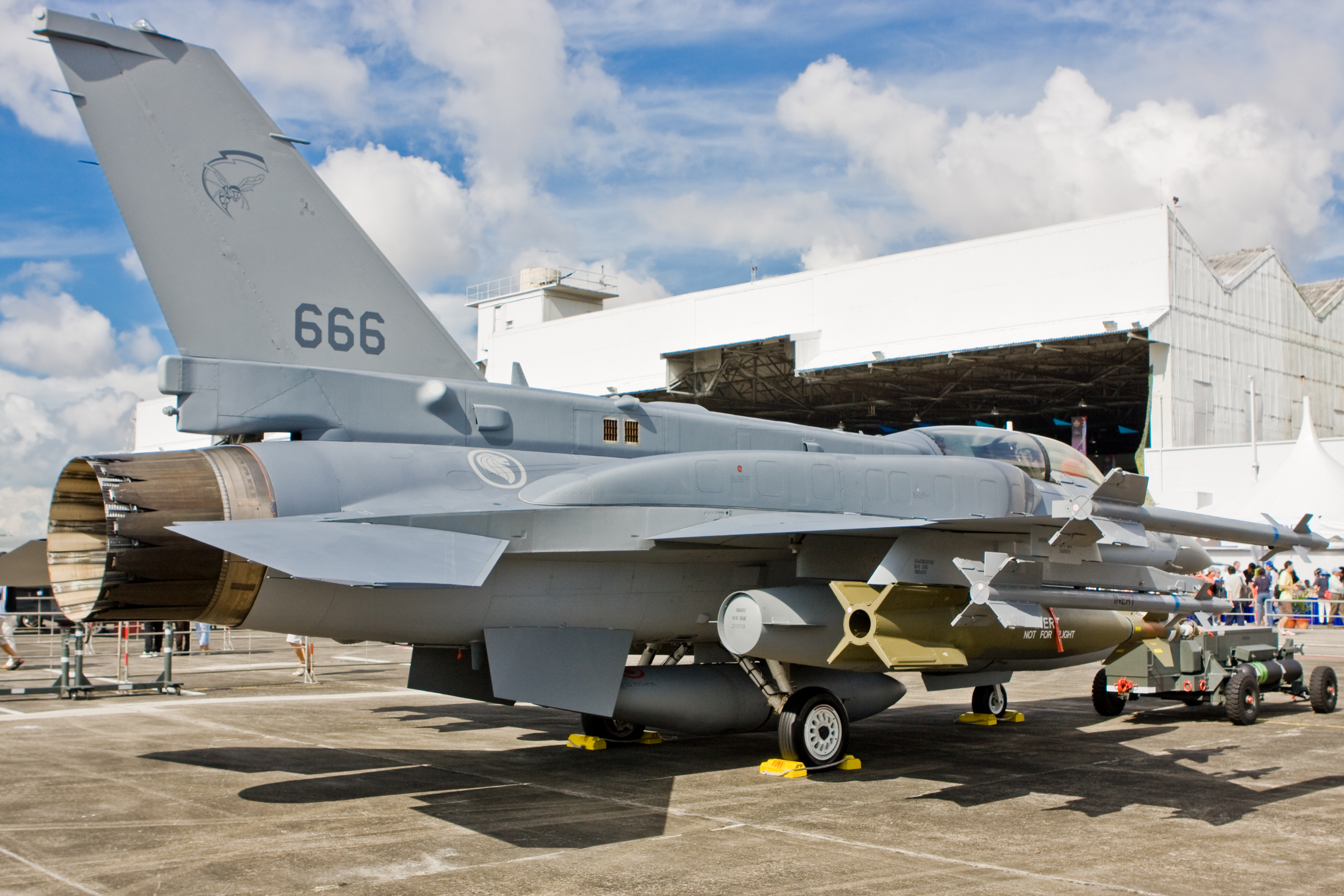 latihan-f-16-tni-au-vs-f-16-singapura-dalam-elang-indopura