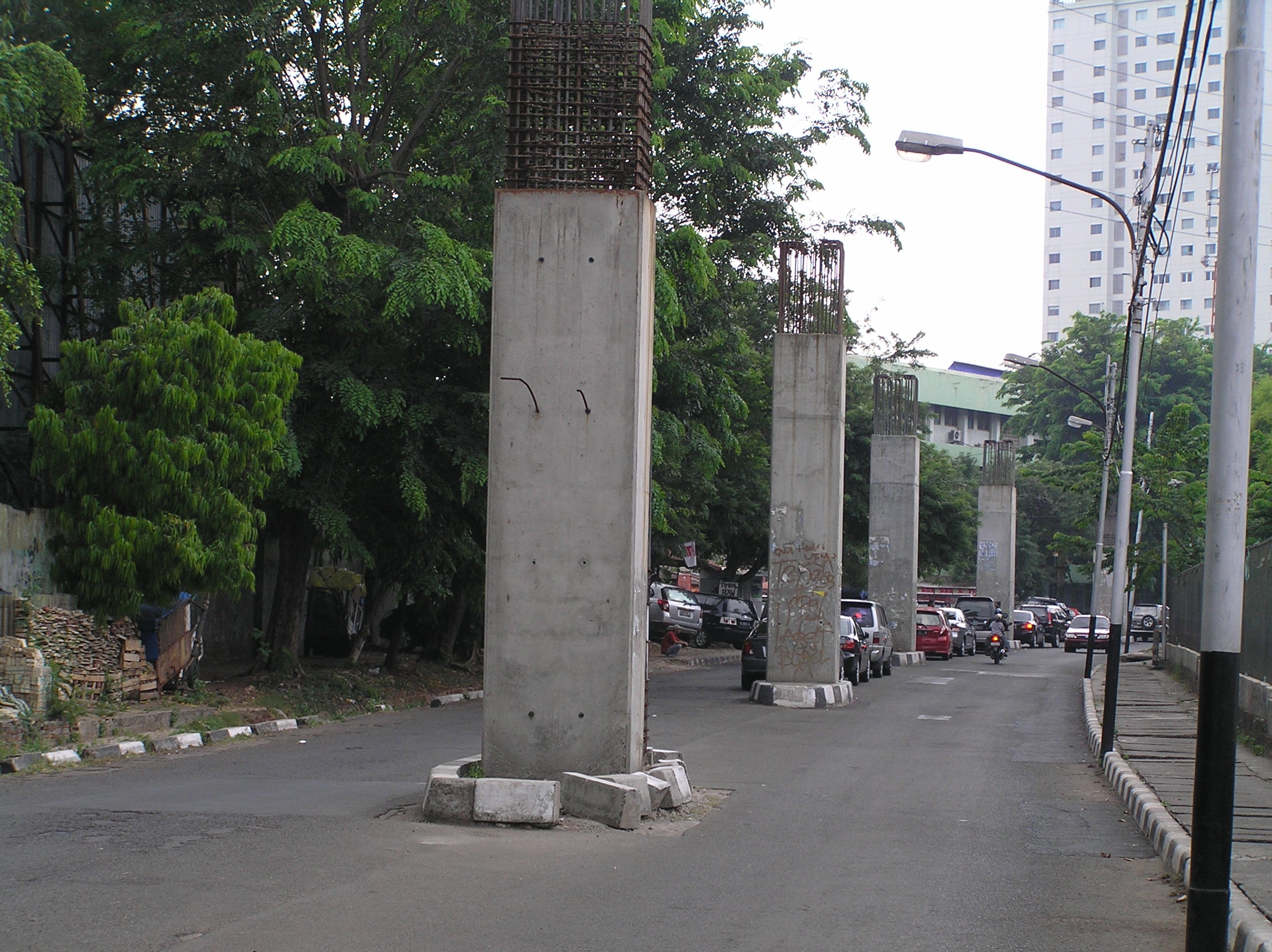 Nasib Monorel Jakarta &#91;Manisan Kertas dan Pemberi Harapan Palsu&#93;