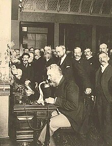 Serba Serbi Alexander Graham Bell