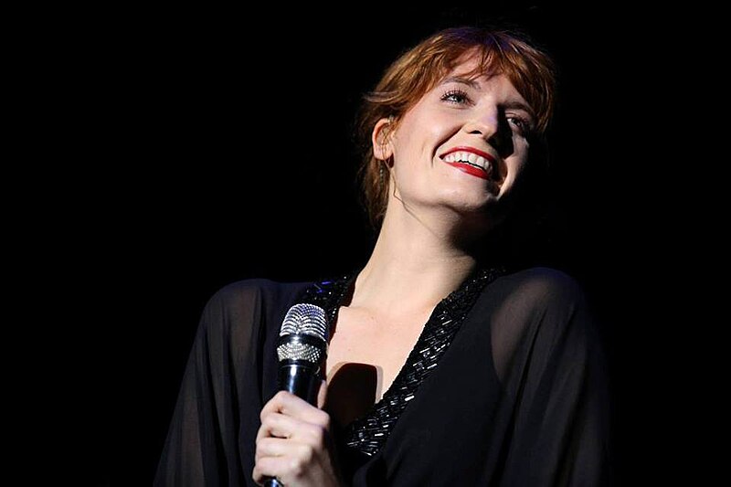 Mengenal Grup Florence And The Machine (Band Yang Lagunya Dinyanyikan Yuka Idol)