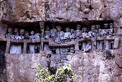 10 Makam Paling Seram di Dunia