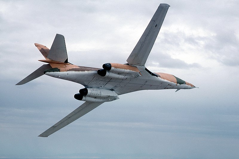 B-1B Lancer | Pesawat Pengebom Ini Dulu Tidak Pernah Diinginkan Kelahirannya