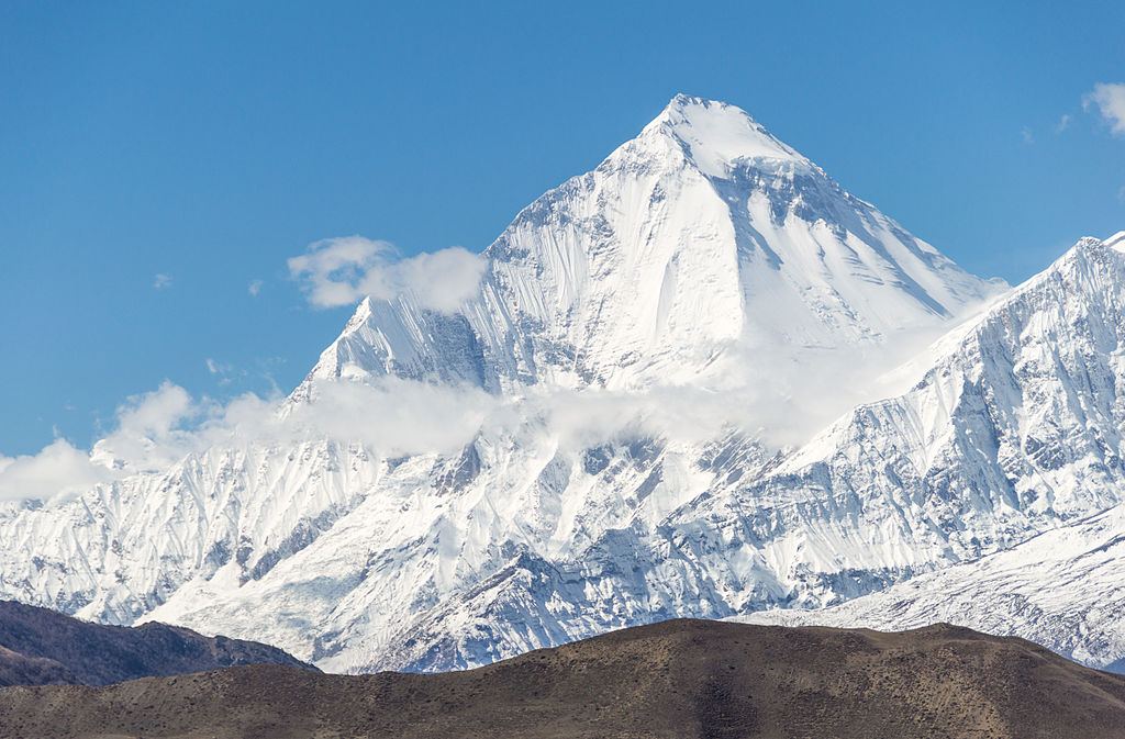 Sang Penakluk "Eight-Thousanders" Pertama Dari Italia