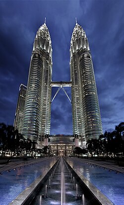 Gambar Pilihan Wiki periode Januari-Juni 2014, mana pilihan Agan ?