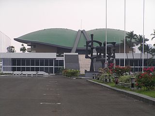 Ikutan Menanggapi Tentang Pindahnya Ibukota