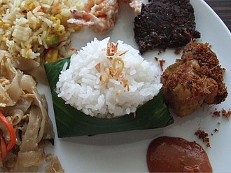 10 makanan tradisional Indonesia yang terkenal