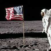 Teori Konspirasi Pendaratan Bulan yang Dipatahkan NASA