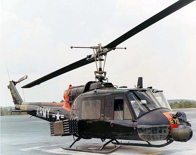 UH-1 Iroquois, Helikopter Paling Sibuk Dalam Perang Vietnam