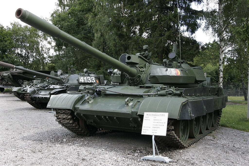 Tank Leopard: Jokowi VS Prabowo