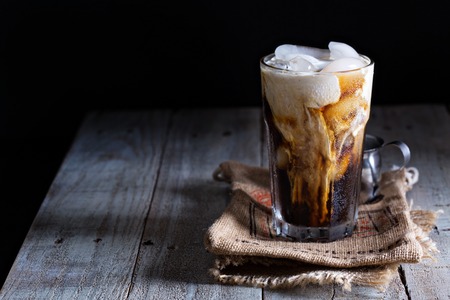 Minuman Yang Cocok Untuk Bersantai Bersama Sahabat (Sheridans - Coffee Liqueur), Alko