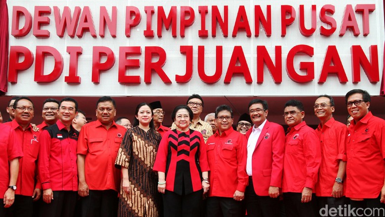 PDIP Sudah Siapkan 3 Nama Pengganti Puan, Tjahjo dan Pramono Anung di DPR