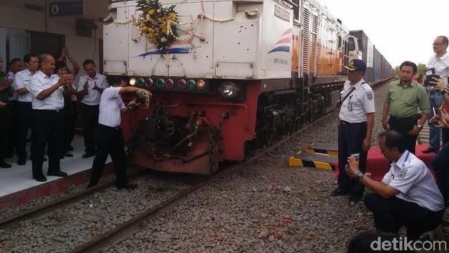 Jalur Kandangan-Indro Direaktivasi, Kereta Barang 30 Gerbong Berangkat Setiap Hari
