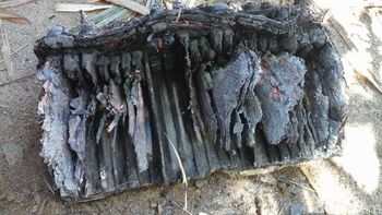 Tabung Bahan Bakar Roket Timpa Kandang Sapi di Sumenep : Kira-kira Milik siapa gan ?