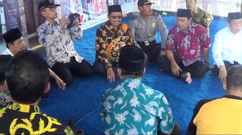 Pengikut Dimas Kanjeng Mau Pulang Asal Ada Perintah dari Marwah Daud