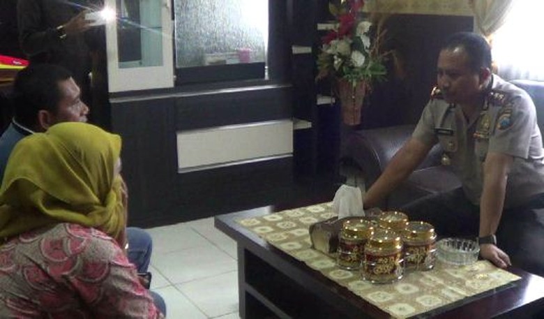 Wanita ini Ngaku Tertipu Dimas Kanjeng, Uang Rp 300 Juta 'Ditukar' Foto dan Keris