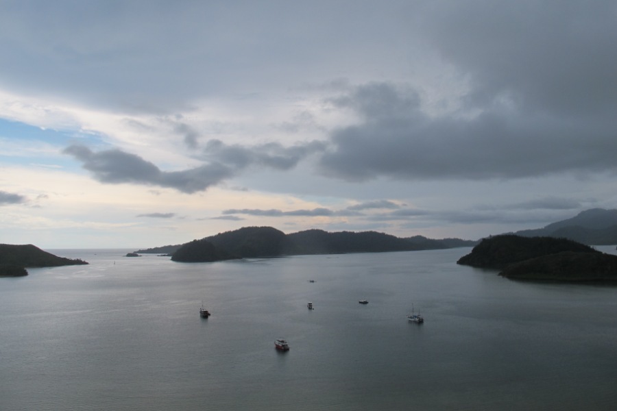 &#91;PadangIslands.com&#93; Onde Mandeh! Begini Cantiknya Raja Ampat Ala Sumbar