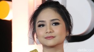 Ini Keuntungan Punya Pipi Chubby Seperti Gita Gutawa