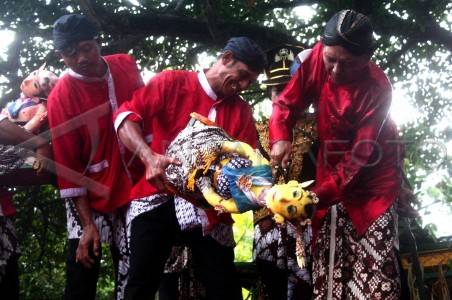 Sepasang Pengantin Dimutilasi Massa di Jogja