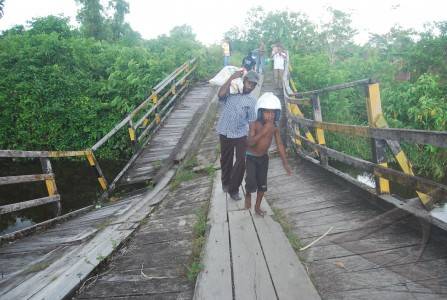 Jembatan termagah di indonesia.....Keren