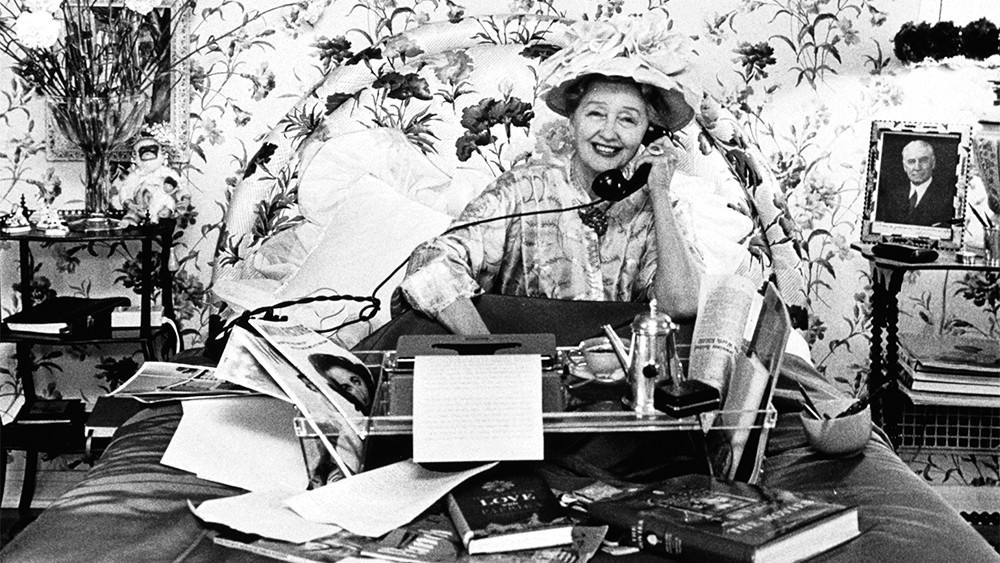 Hedda Hopper, Mengangkat Dan Menjatuhkan Karir Dengan Gosip