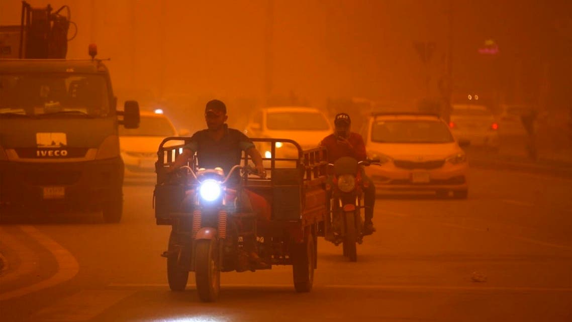 Badai debu parah di ibu kota Irak, Baghdad. (AFP)
