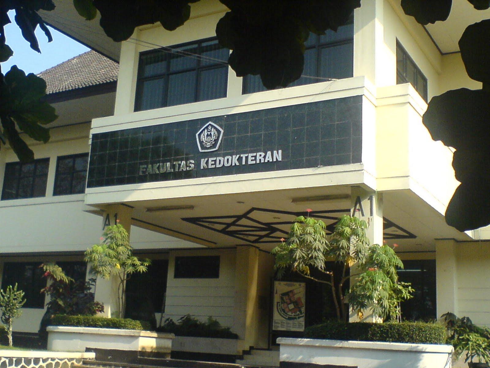 Deretan PTN Dengan Passing Grade Tertinggi Untuk Fakultas Kedokteran