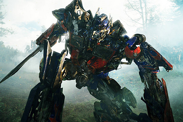 5 Pertarungan Optimus Prime paling keren di film Transformers versi ane!