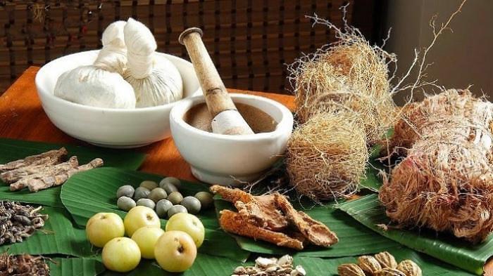 &#91;COC GL&#93; JAMU - MINUMAN TRADISIONAL YANG KINI MULAI JARANG PEMINATNYA