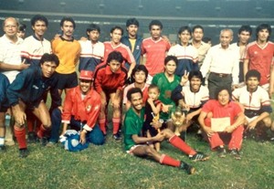 &#91;ASK&#93; Penampakan Timnas Indonesia dari masa ke masa , Agan paling suka yang mana?
