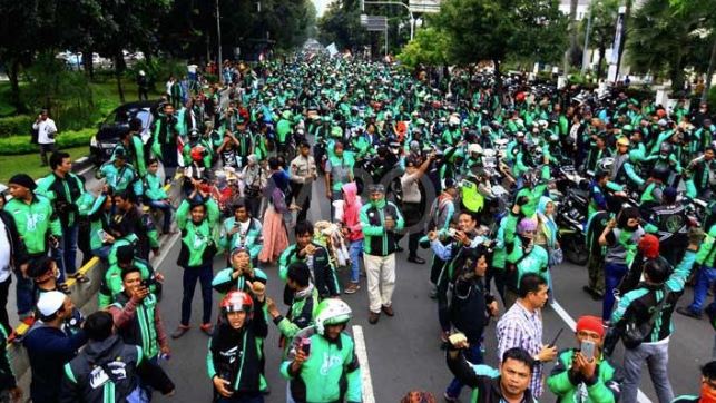 Dilarang Bawa Penumpang Di Era New Normal, Ojol Siap Demo Di Istana