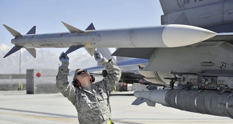 &#91;UPDATE&#93; Saudi Dapat Izin Membeli 280 AIM-120C-7/C-8 | Rudal Balistik Terbaru China