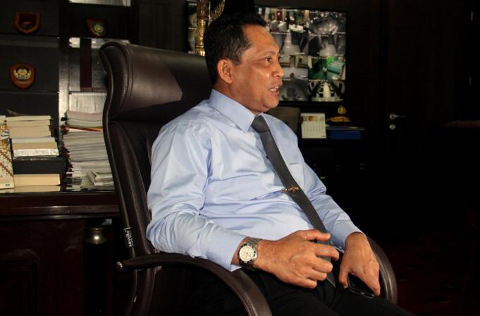 Komjen Budi Waseso Tukar Posisi dengan Komjen Anang Iskandar