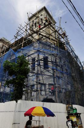 RENOVASI GEDUNG KOTA TUA
