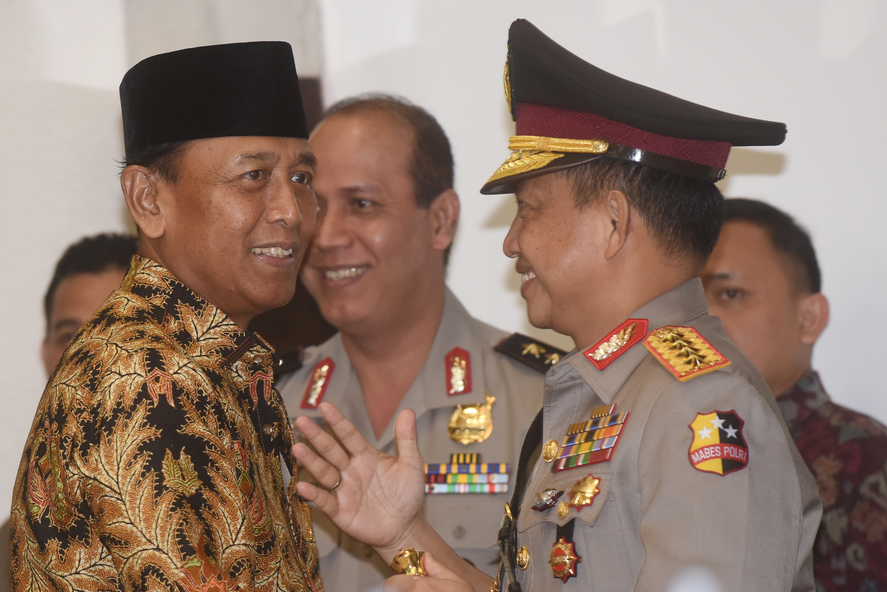 Wiranto: Kapolri Tahu Percobaan Makar Dari Medsos