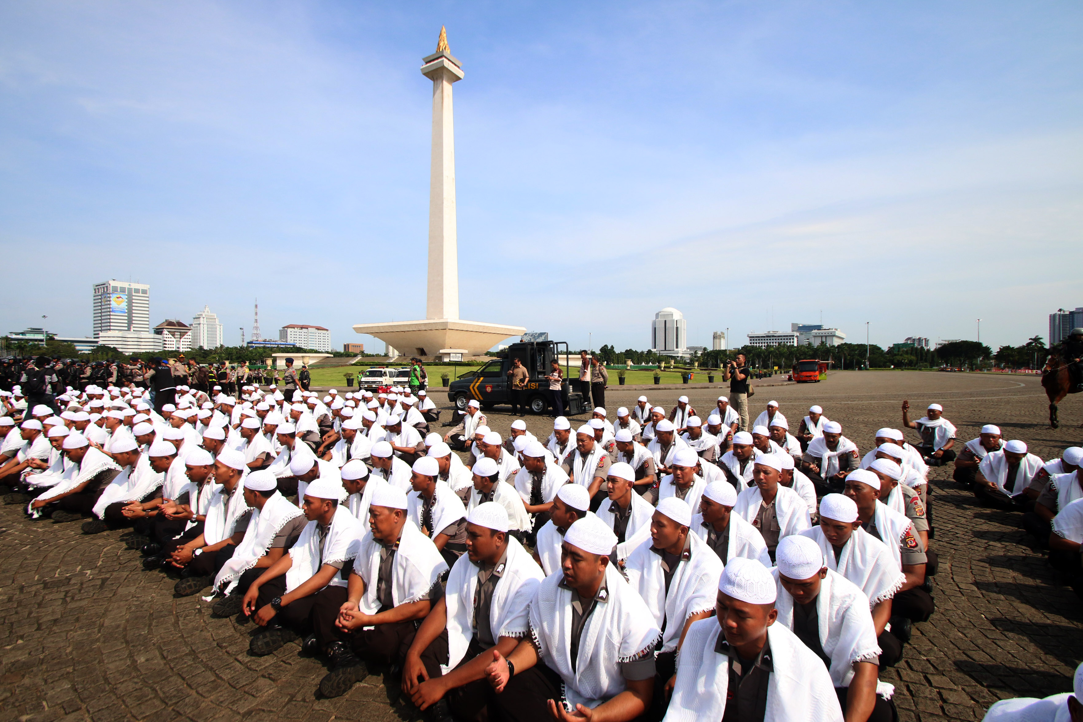 Ahok Jadi Tersangka, Jokowi Minta Semua Pihak Hormati Proses Hukum