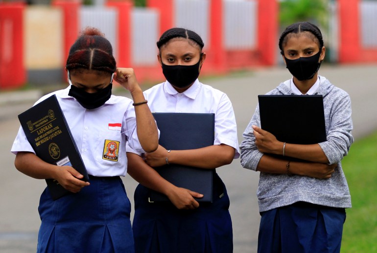 Indonesian schoolgirls ‘bullied’ into religious clothing: Report