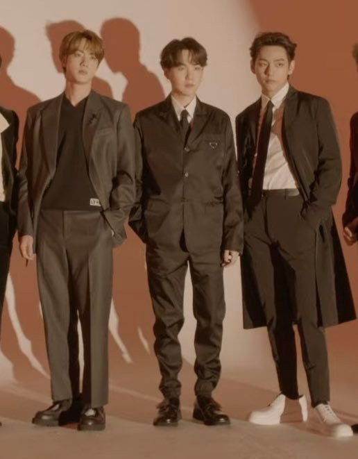 Stylist Dikritik Gara-gara Outfit BTS di Pemotretan Bareng TIME Magazine