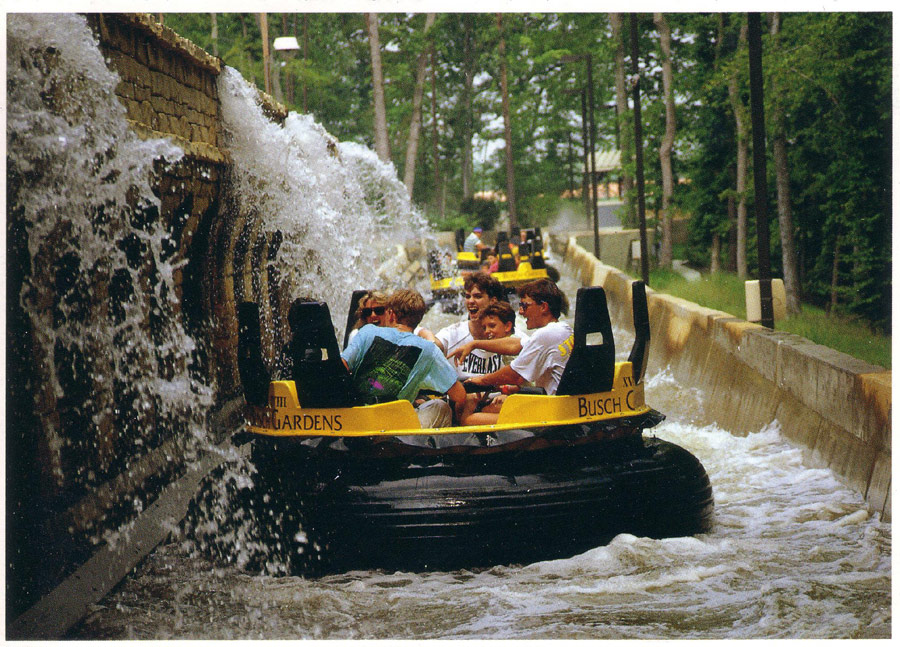 Melihat Taman Bermain Busch Gardens