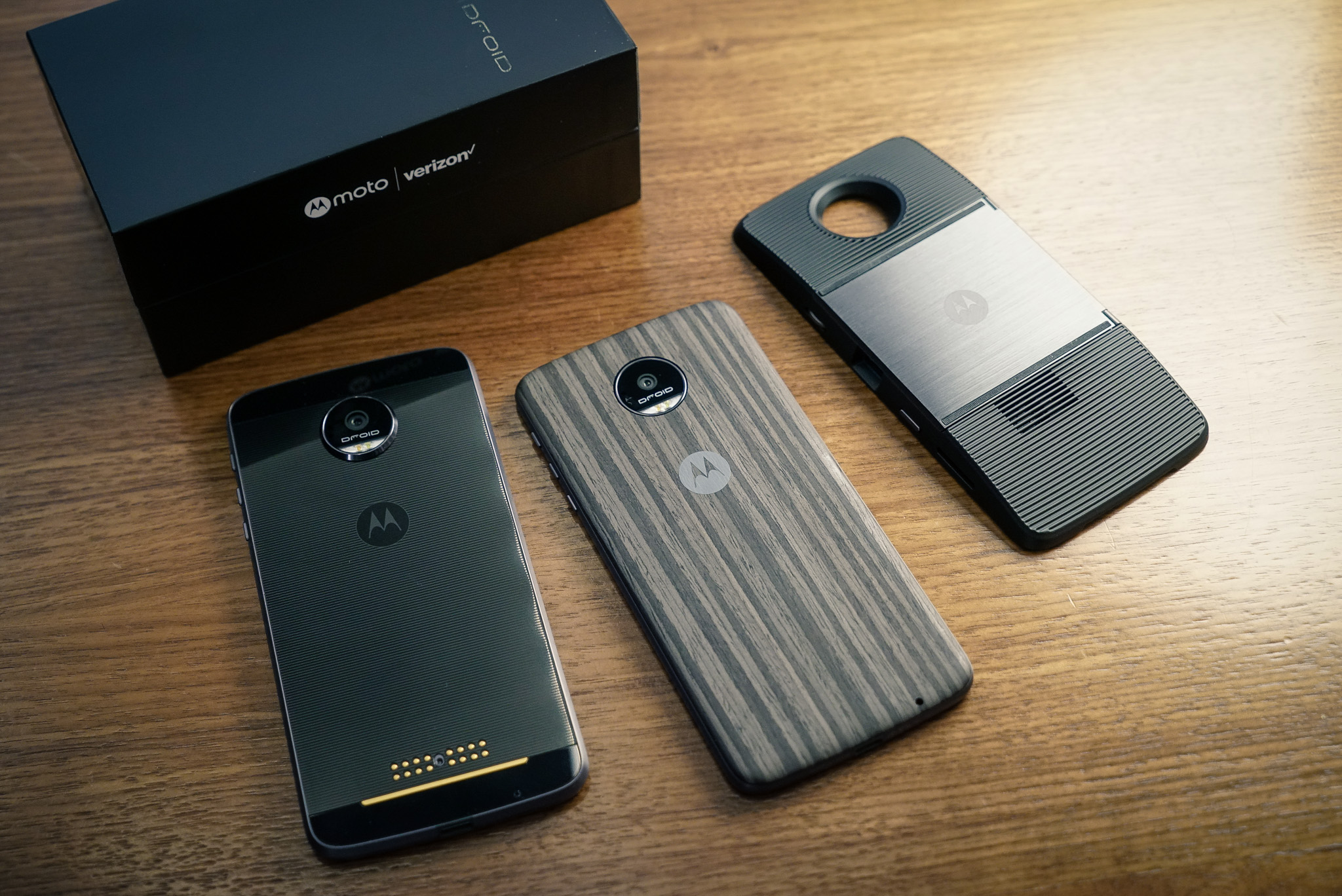 &#91;TC MOTO Z&#93; Layarnya Jadi Gede Banget Gan