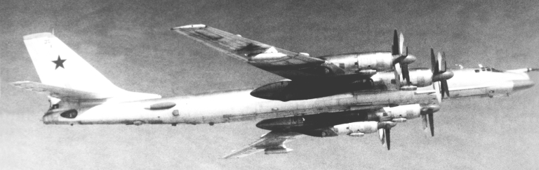 (Mengenal lebih jauh) Tupolev Tu-95 and Tu-142 Bear